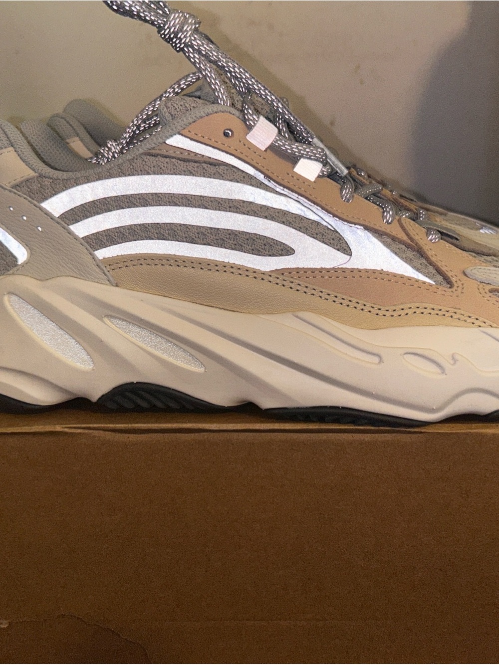 adidas Men's YEEZY BOOST 700 Grey and Tan Wave Runner